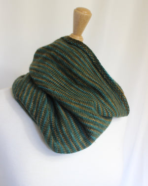 Empress Cowl in Hand Maiden Mini Maiden.
