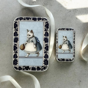 Firefly Notes Notions Tin resin kitty