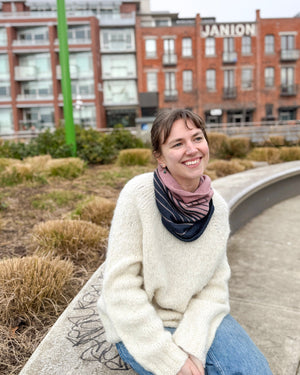 Tidelines Cowl in Sandnes Garn Alpakka Silke.