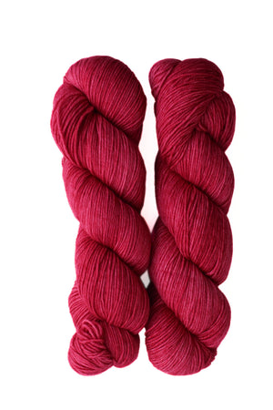 Artfil Belle superwash merino nylon azalia