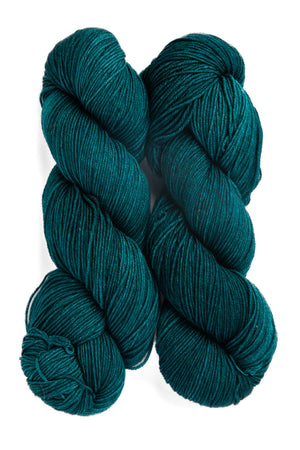 Artfil Belle superwash merino nylon cape verde