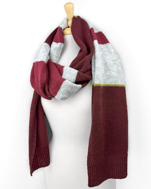 Crossroads Wrap - Striped Version in Filcolana Saga.