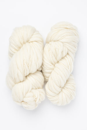 Woolly Wreath and Garland Kit in Slubby Mix natural