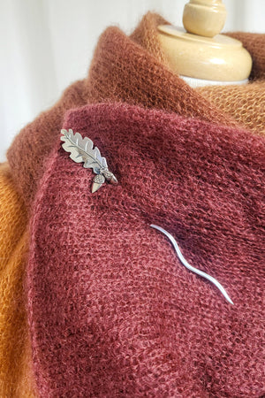 Barb Alexander Designs Shawl Stick white bronze oak leaf and acorn
