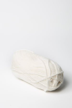 Drops Flora wool alpaca 02 white uni