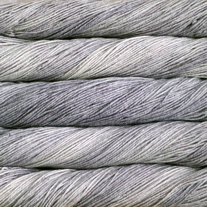 Malabrigo Arroyo superwash merino 036 pearl