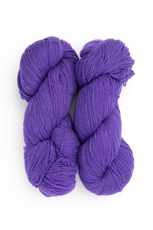 Juniper Moon Farm Patagonia Organic Merino wool 143 amethyst