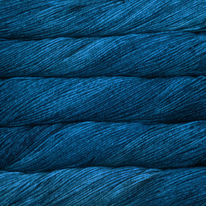 Malabrigo Arroyo superwash merino 150 azul profundo