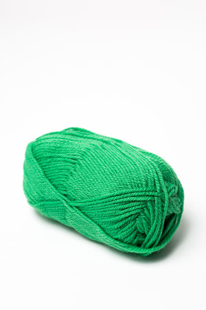 Sandnes Garn Double Sunday merino wool 8236 statement green