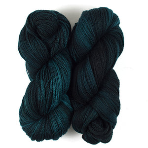 Fleece Artist BFL 2/8 blue faced leicester wool tourmaline ooak