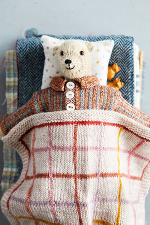 Laine Publishing Cinthia Vallet Mouche & Friends pattern book mouche