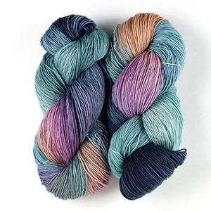 Fleece Artist Merino Slim superwash merino flora