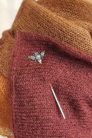 Barb Alexander Designs Shawl Stick white bronze bumblebee