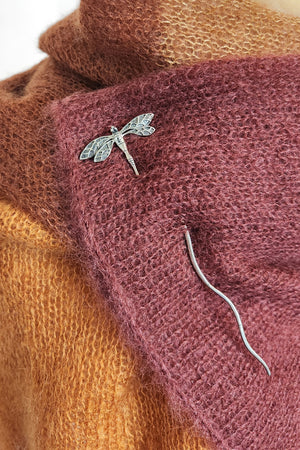 Barb Alexander Designs Shawl Stick white bronze dragonfly