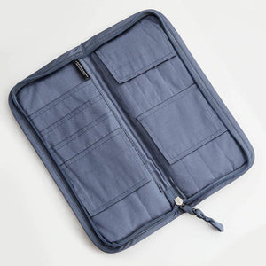 Lantern Moon Interchangeable Needle Case interior