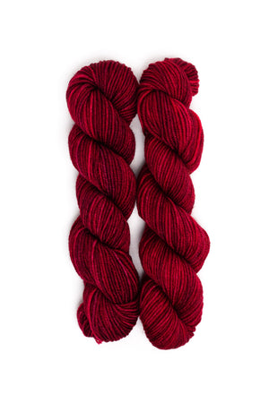 Artfil Tiny Belle wool nylon scarlet