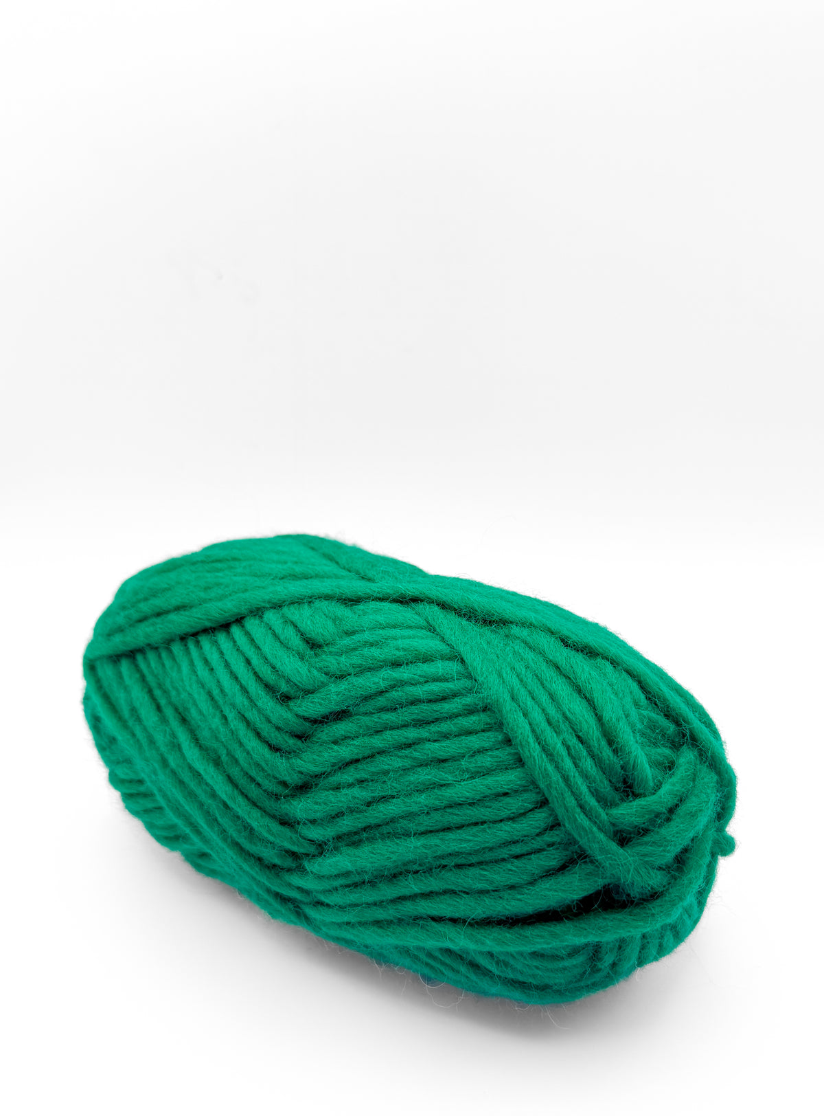 Drops Snow wool 25 hot green