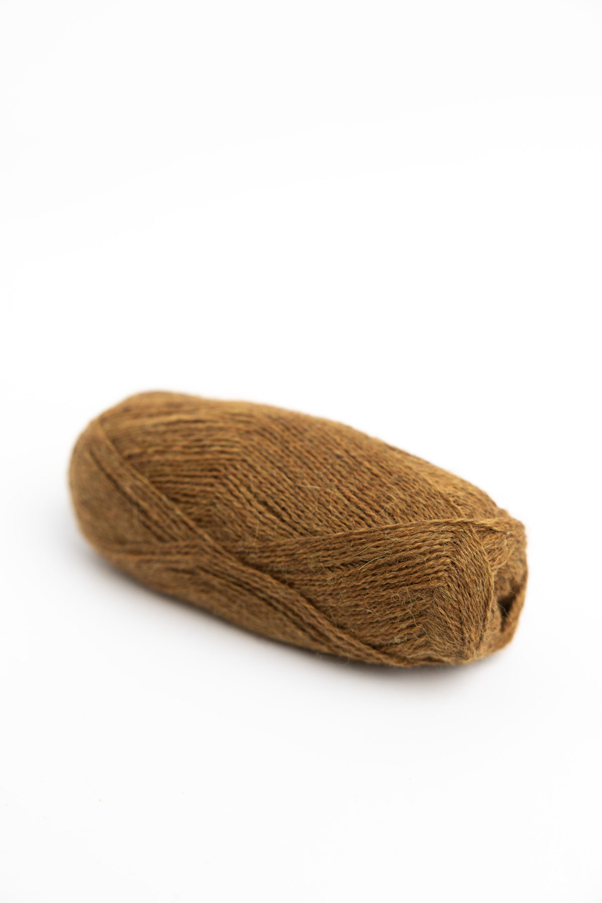 Filcolana Alva alpaca 366 sugar almond