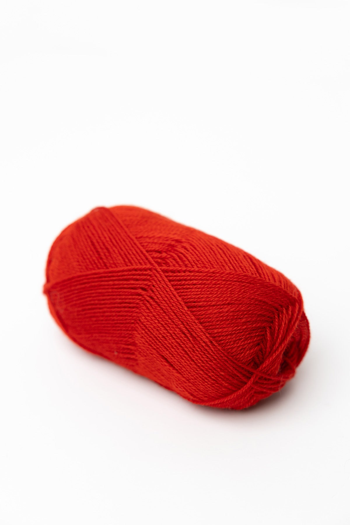 Sandnes Garn Tynn Peer Gynt wool 4018 scarlet red