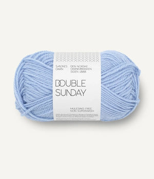 Sandnes Garn Double Sunday merino wool 5812 brunnera blue