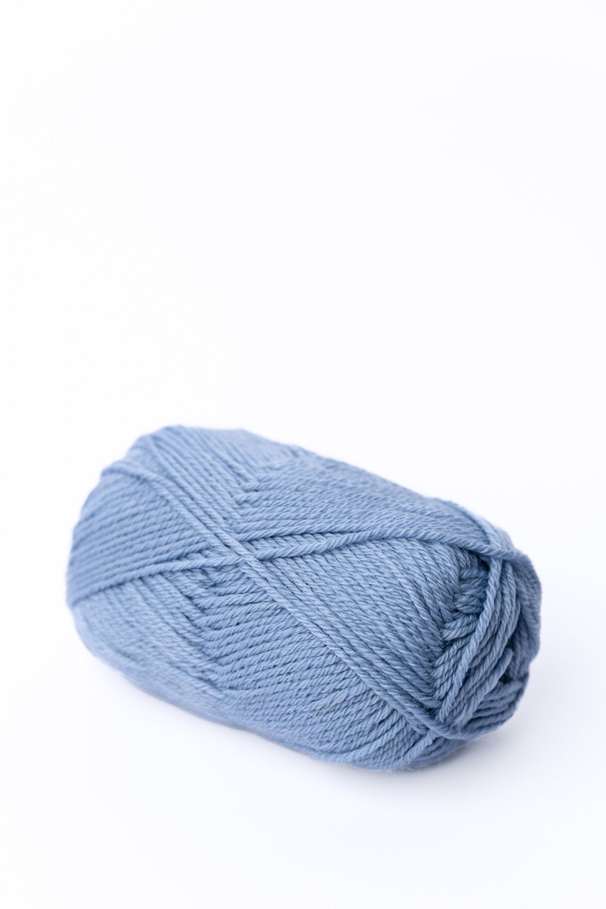 Sandnes Garn Double Sunday merino wool 6032 blue hydrangea