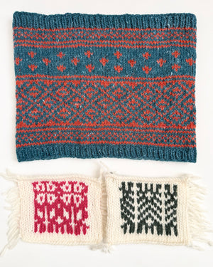 Beginner Colourwork Cowl in Estelle Highland Alpaca Worsted Tweed.