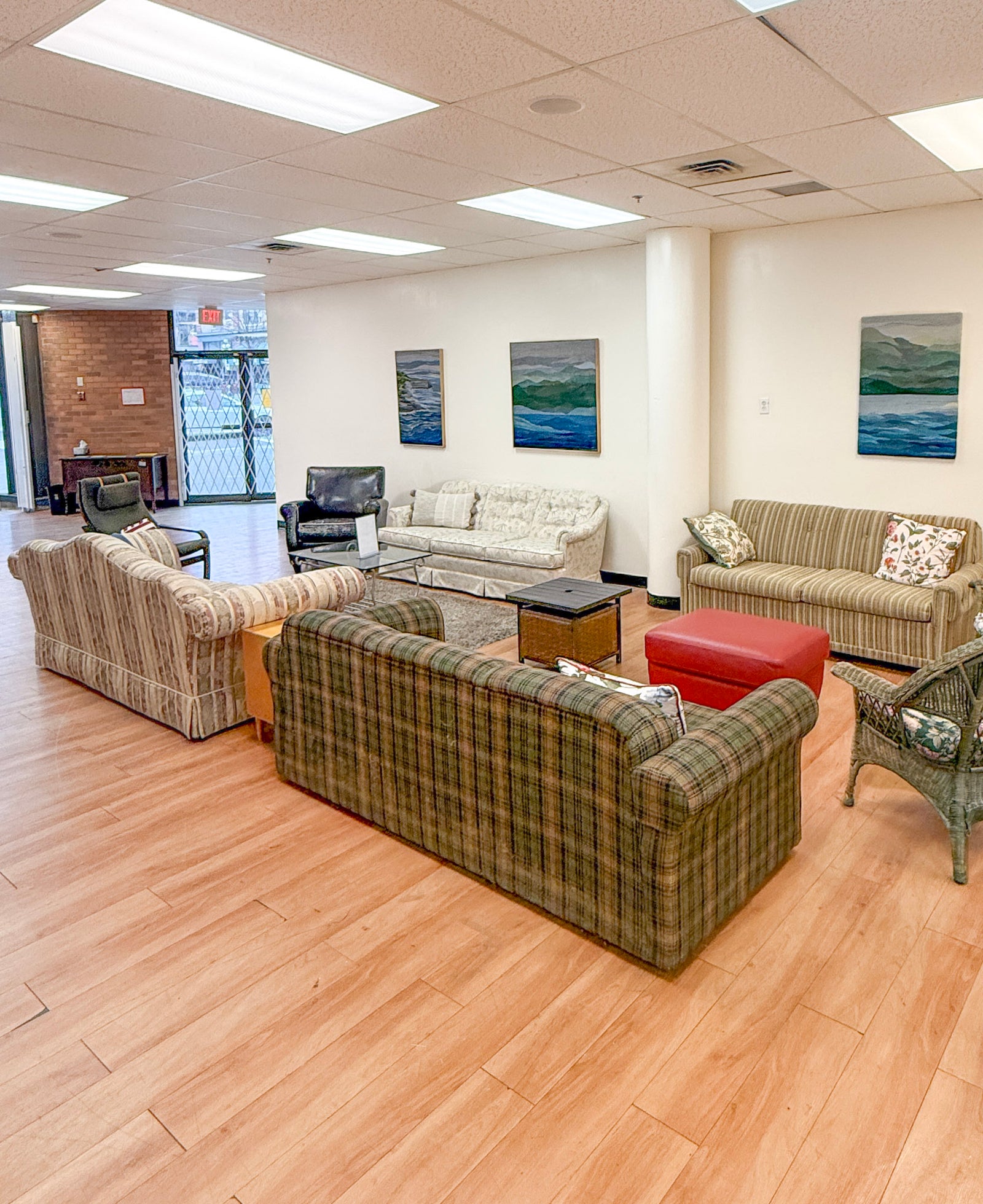 Beehive Fibre Arts Centre: Living Room — Private Group Booking