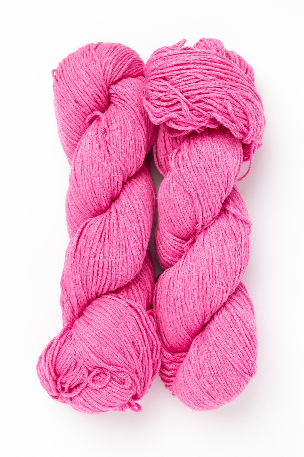 Estelle Yarns Linocott linen cotton Q43911 carnation