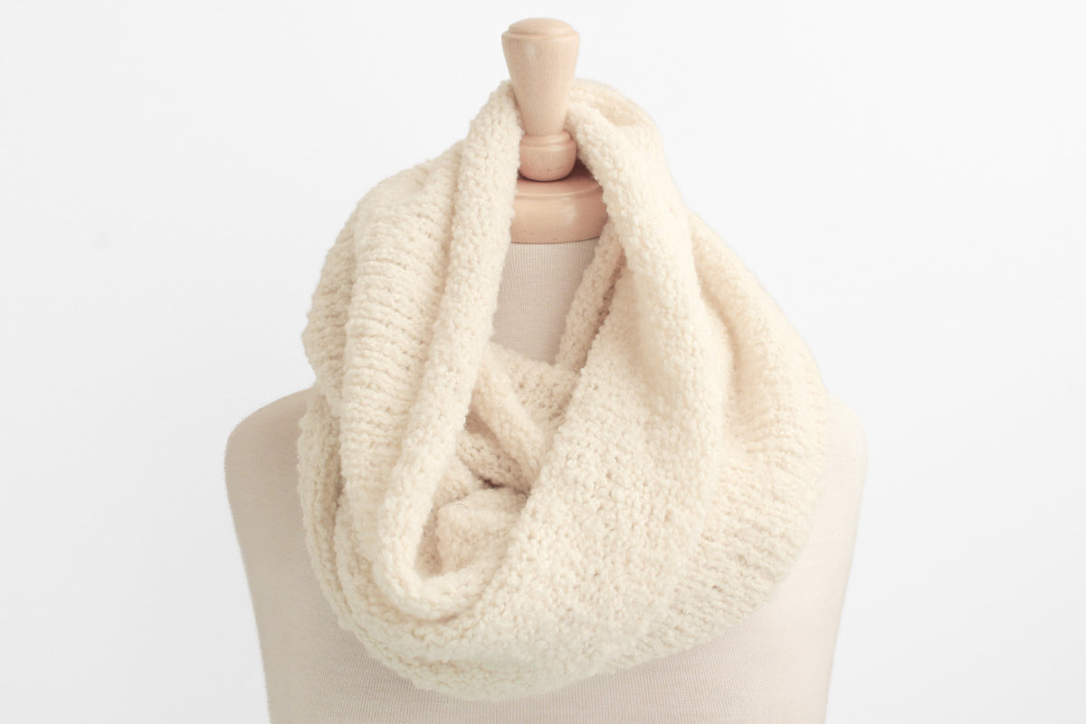 Sea Foam Cowl by Beehive Wool Shop in Concept by Katia Sussurro