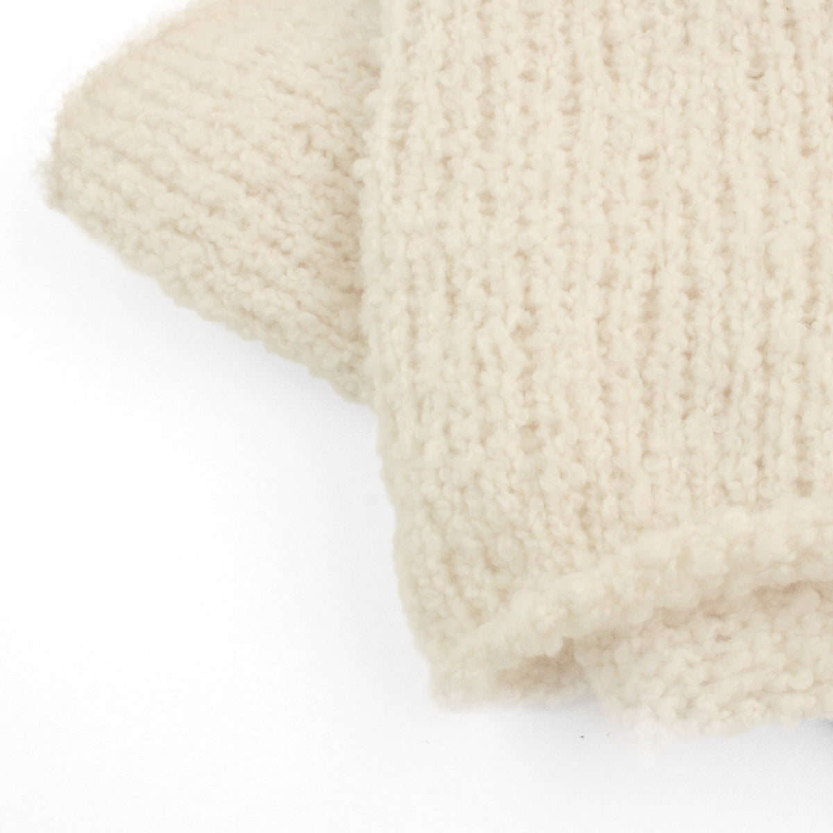 Sea Foam Cowl by Beehive Wool Shop in Concept by Katia Sussurro