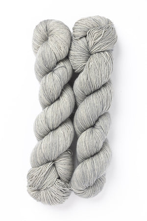 Julie Asselin Leizu Fingering Simple wool silk birch