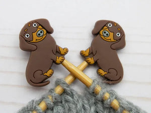 Fox & Pine Stitch Stoppers silicone brown dachshund