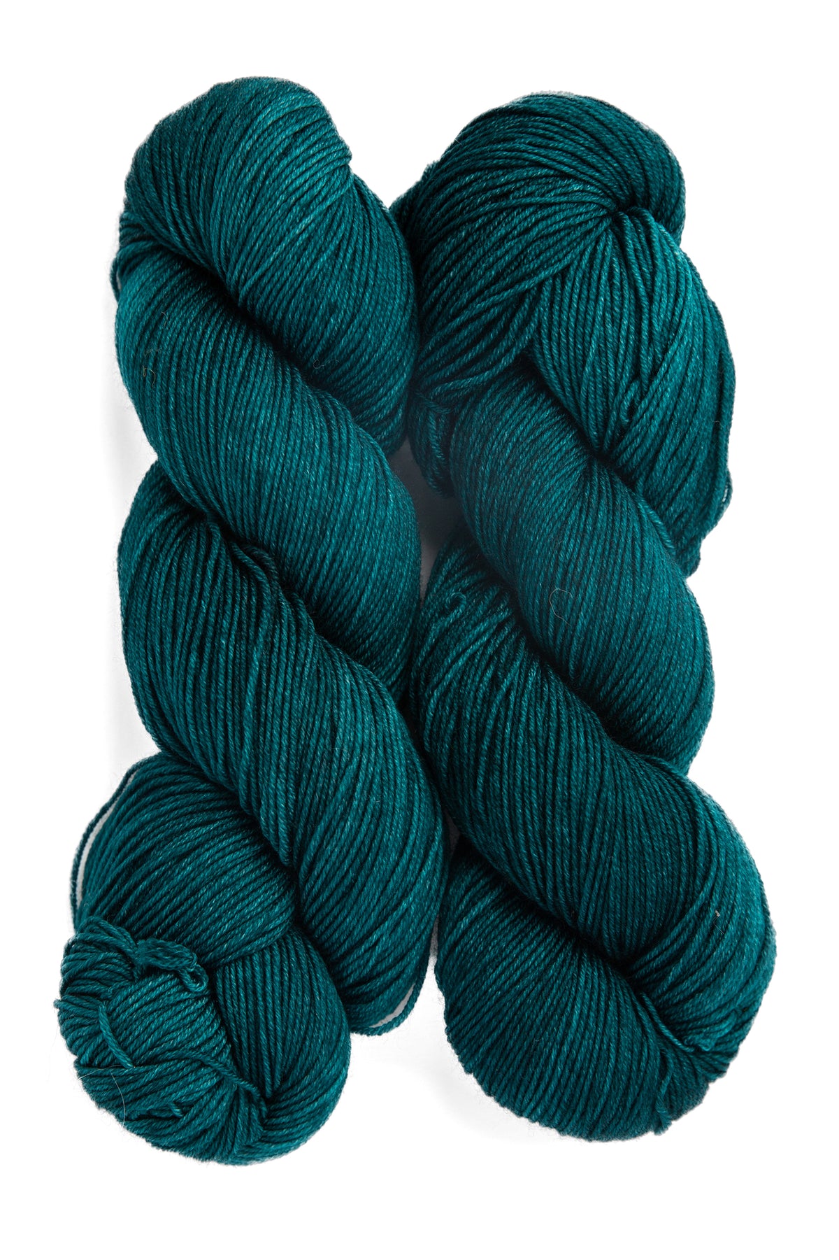 Artfil Belle superwash merino nylon cape verde