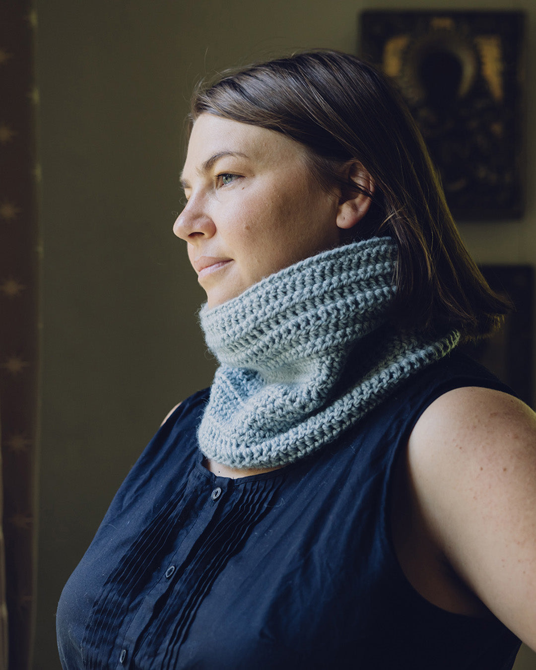 Beehive Wool Shop Crochet Level 1 Beginner Crochet foggy morning cowl in drops nepal