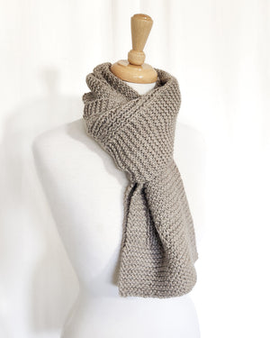 Beehive Wool Shop Knitting Level 1: Beginner Knit class wheat scarf