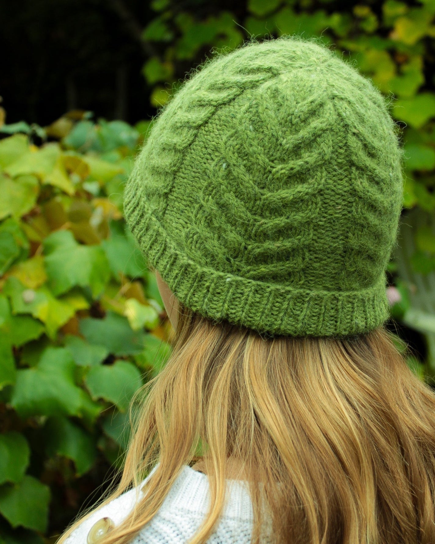 Beehive Wool Shop Knit Level 2 Cabled Toque class antler toque