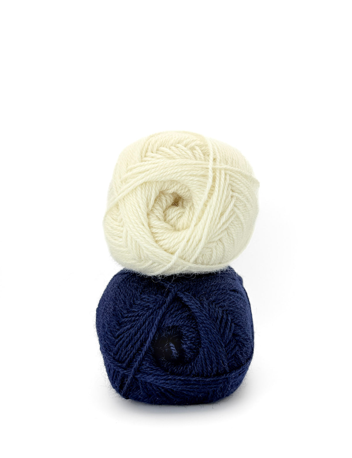 Old Salt Mitts in Tynn Peer Gynt wool inner harbour