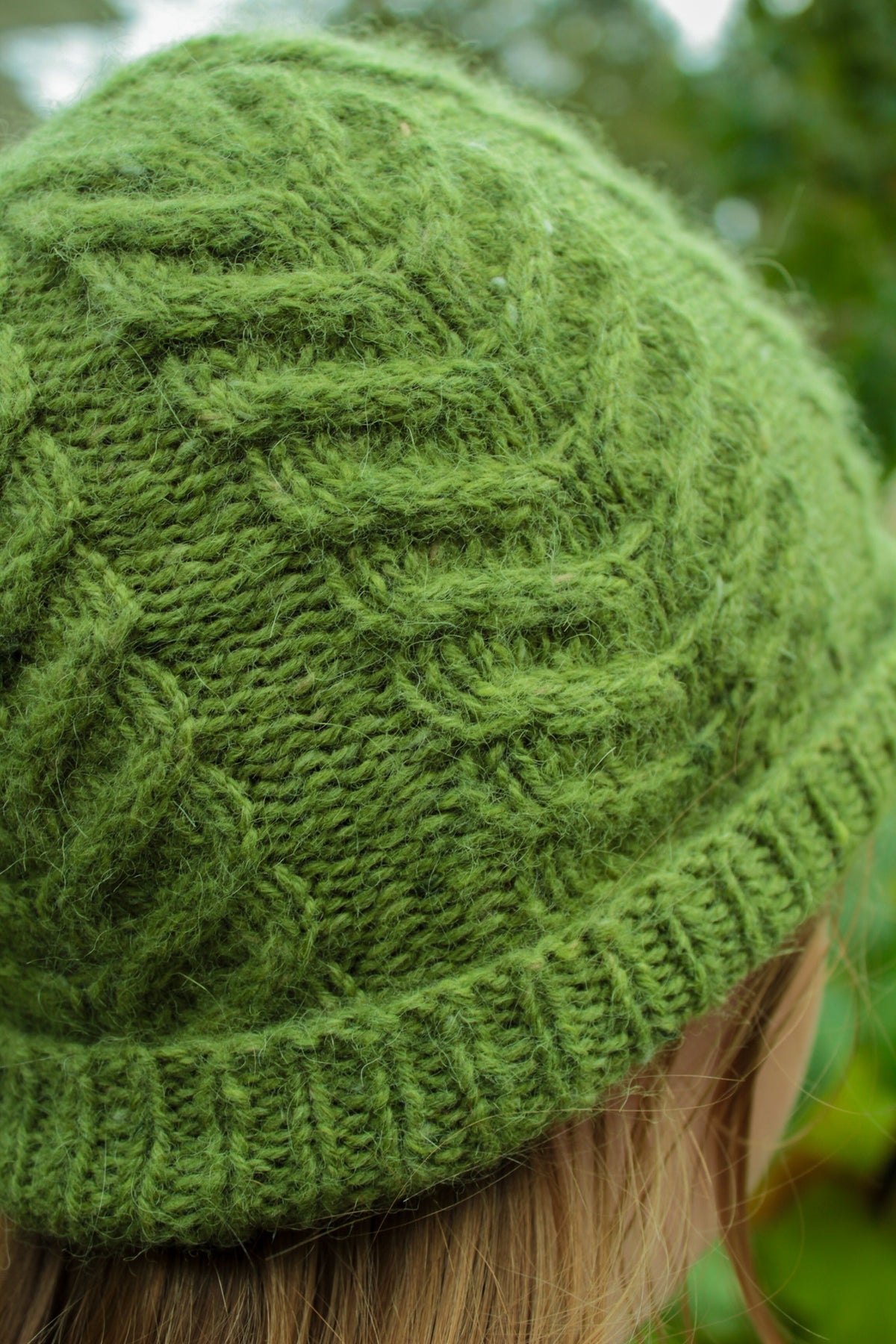 Beehive Wool Shop Knit Level 2 Cabled Toque class antler toque