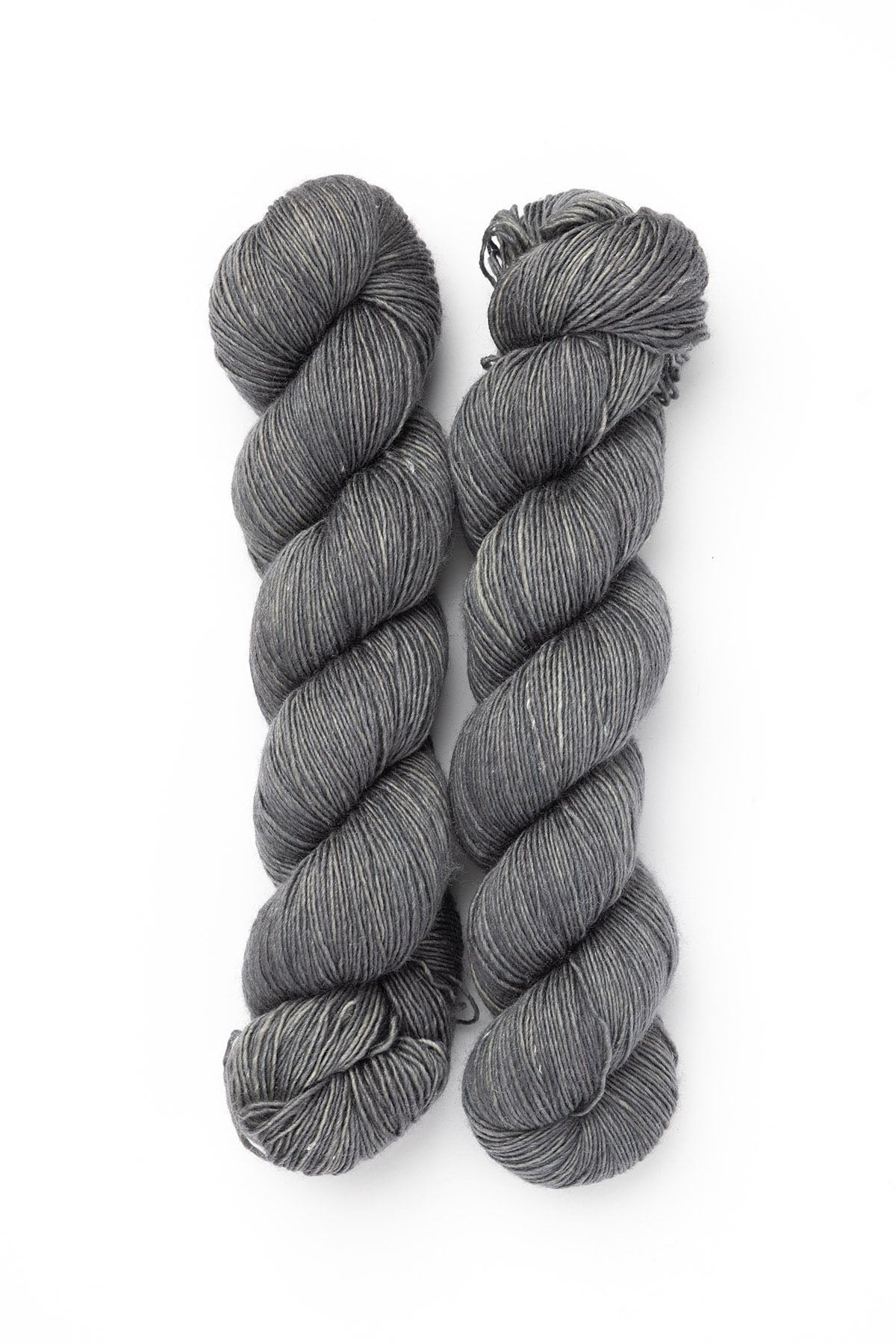 Julie Asselin Leizu Fingering Simple wool silk london