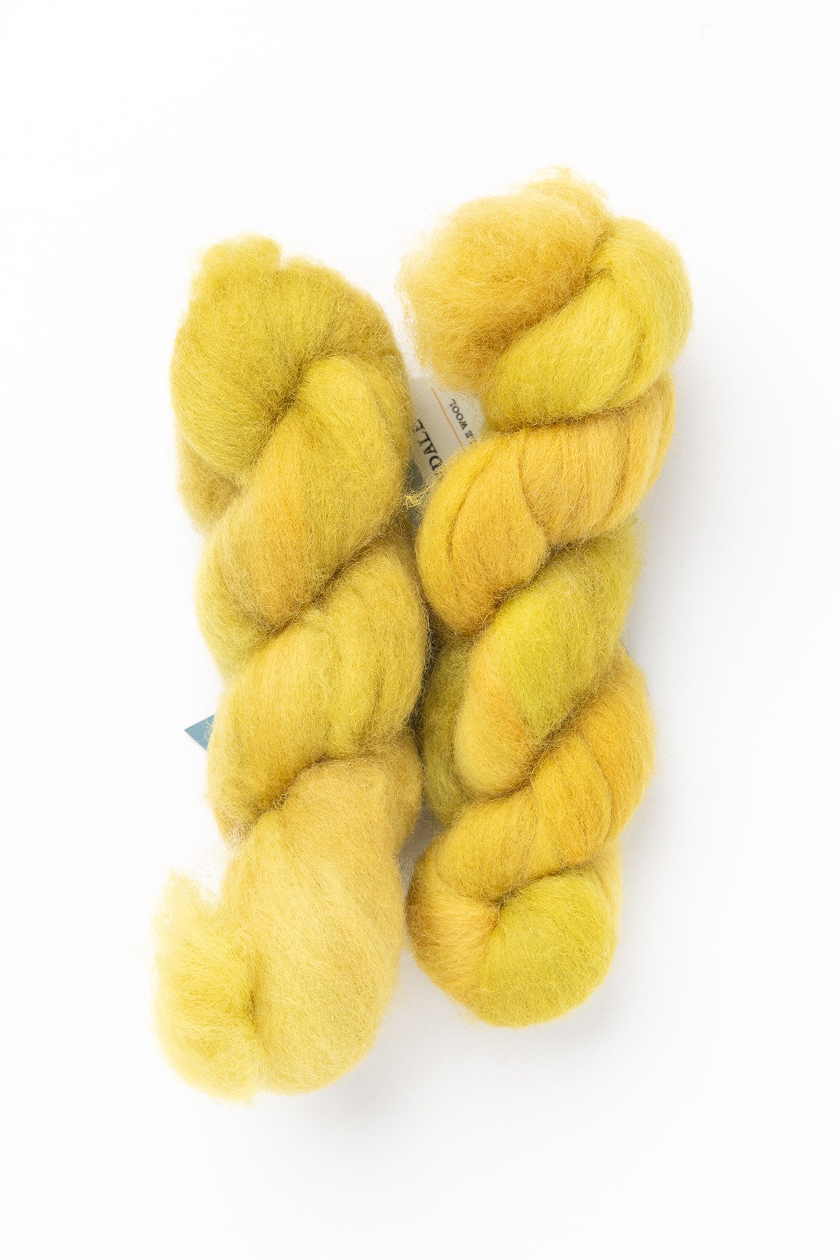 Fleece Artist Corriedale Sliver wool minegold
