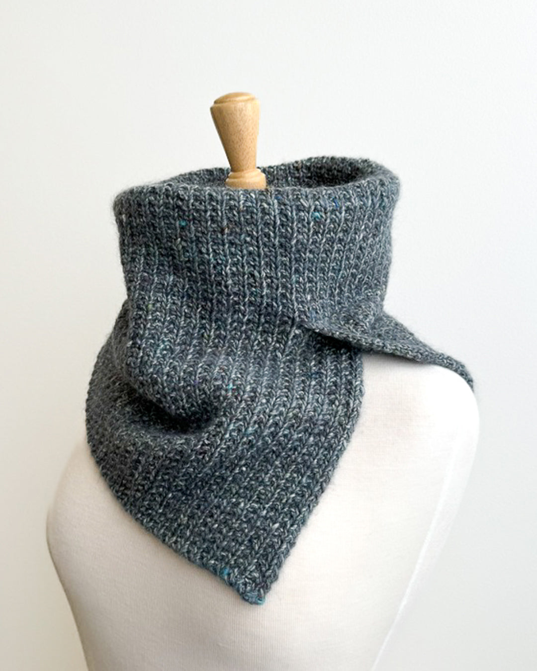 Whiffin Cowl in Noro Silk Garden Sock and De Rerum Natura Berenice wool mohair silk polyamide 