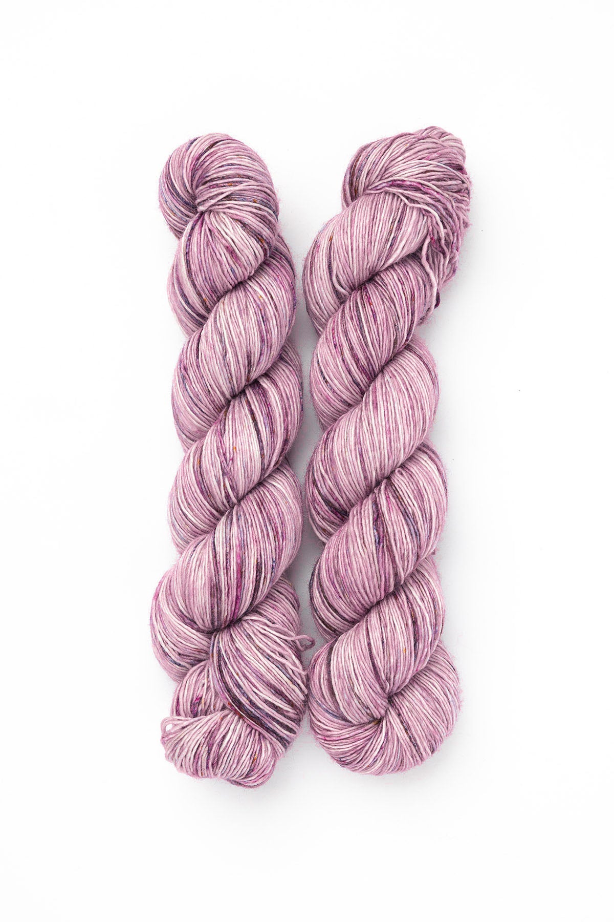 Julie Asselin Leizu Fingering Simple wool silk pinky promise