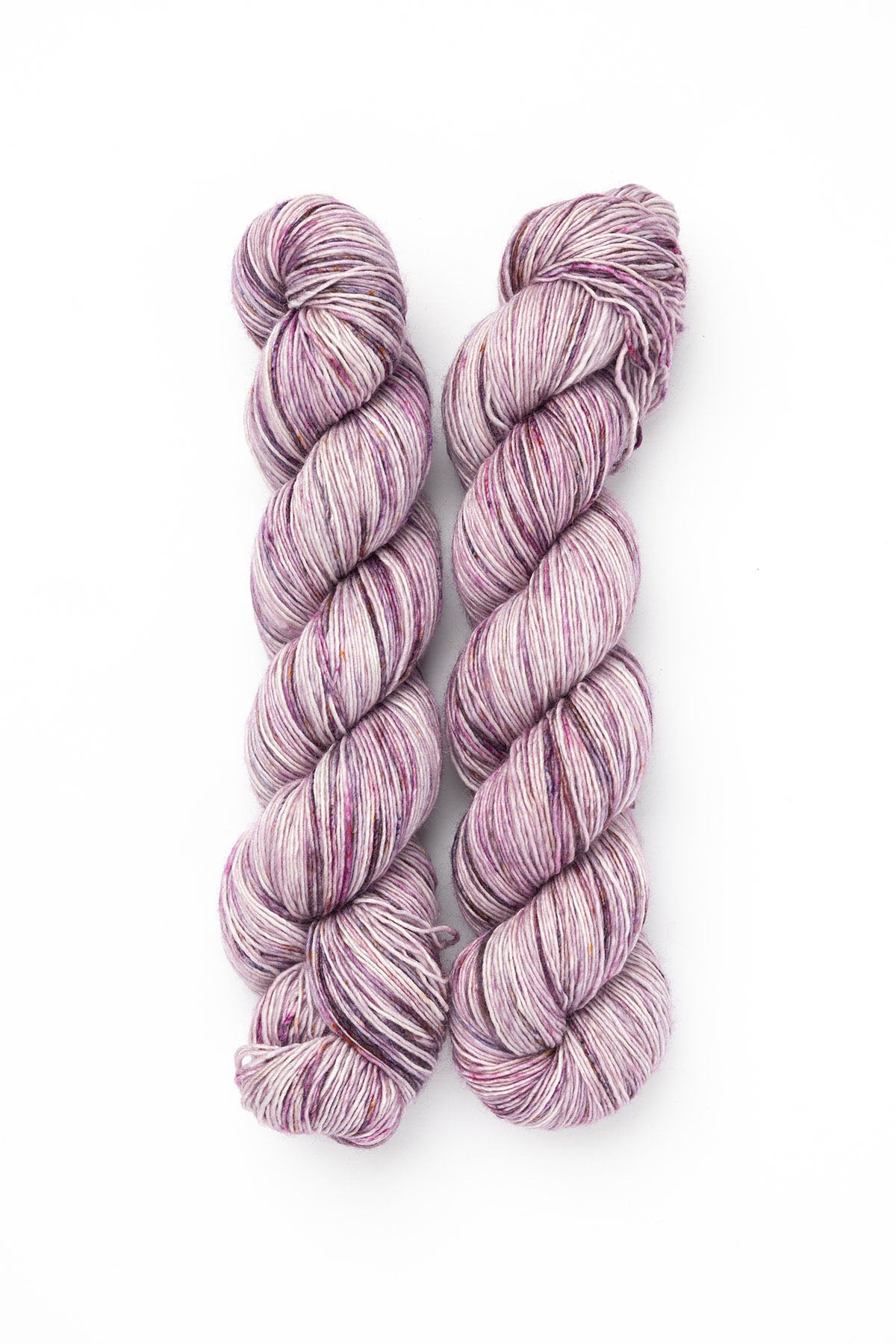 Julie Asselin Leizu Fingering Simple wool silk pinky promise