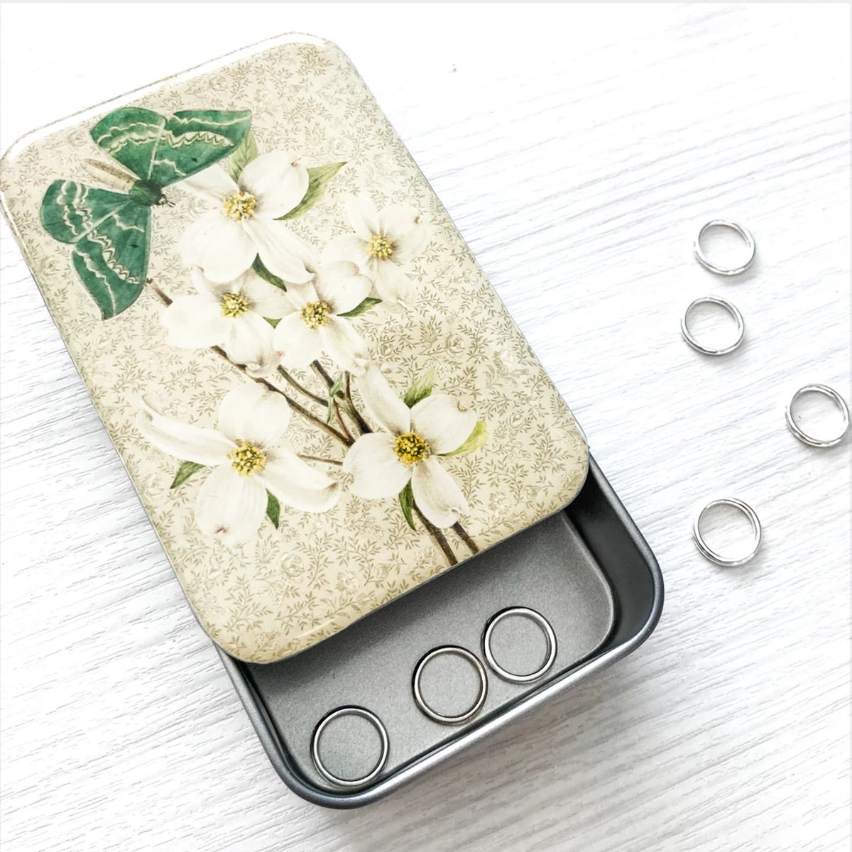 Notions Tin