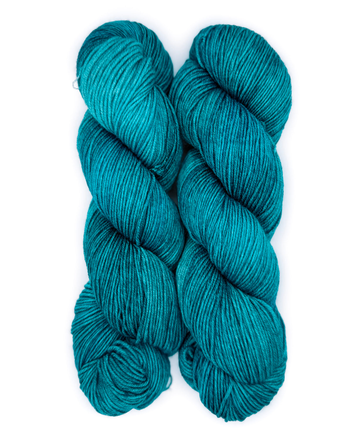 Artfil Belle superwash merino nylon shaded spruce