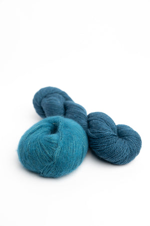 Craigdarroch Cable Cowl in Gathering Yarn Merino Yak and De Rerum Natura Berenice wool yak mohair silk teal colourway