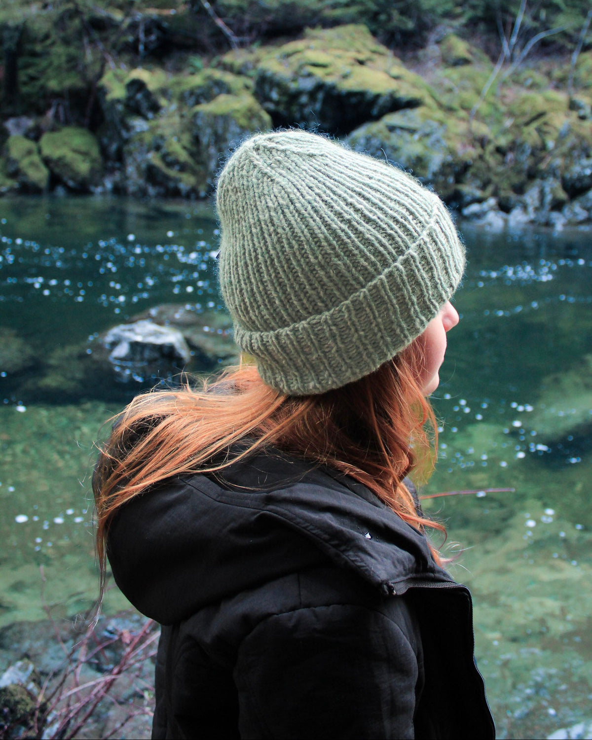 Trusty Toque: Bottom Up. Chunky weight version knit in De Rerum Natura Gilliatt held with Bérénice.