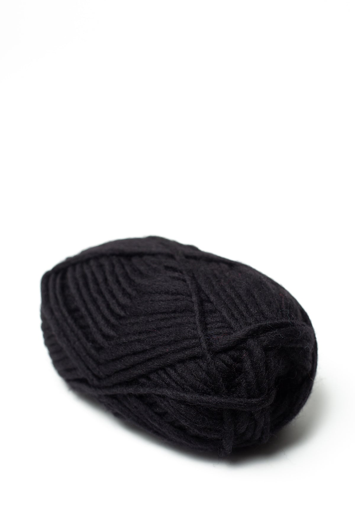 Drops Snow wool 02 black