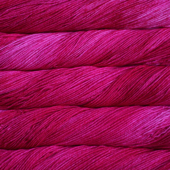 Malabrigo Arroyo superwash merino 093 fucsia