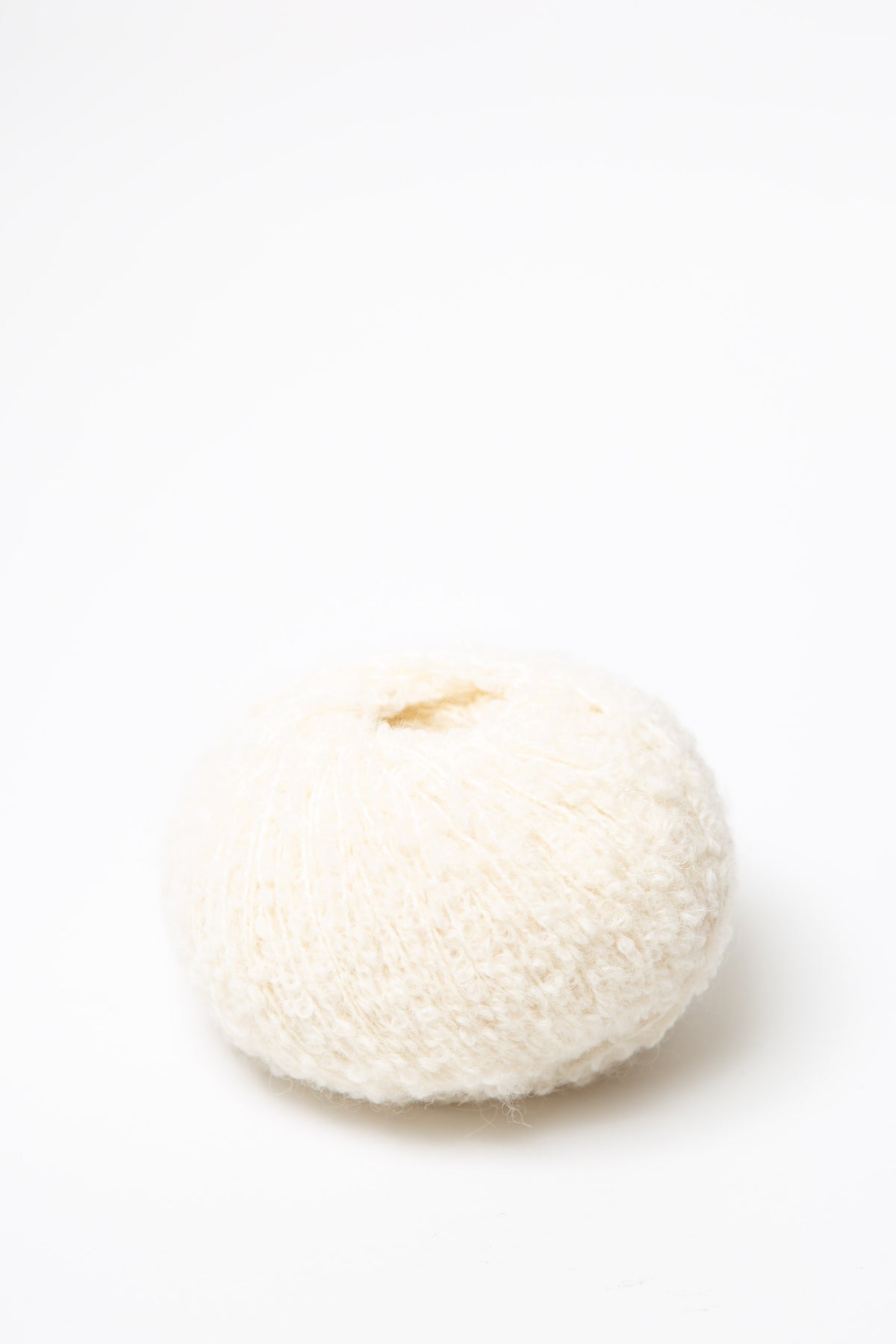 Drops Alpaca Boucle alpaca wool polyamide 100 off white